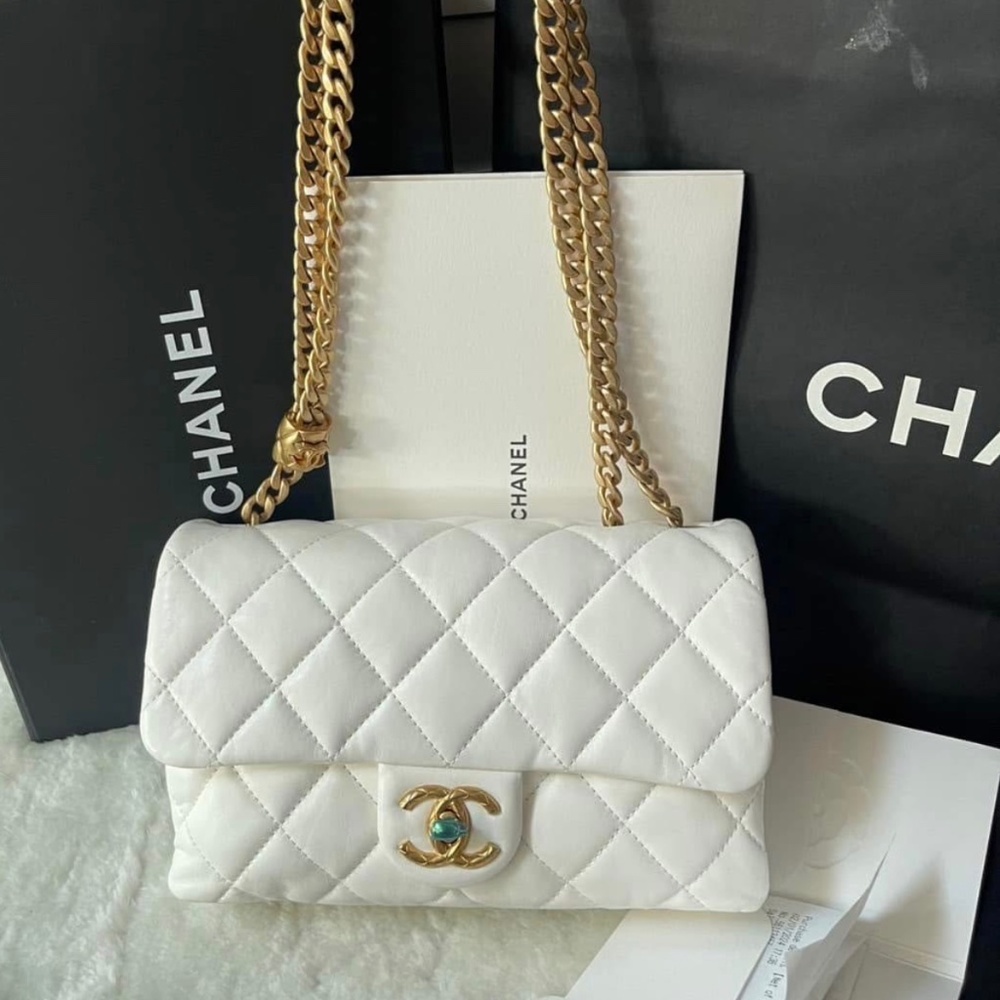 Chanel bag